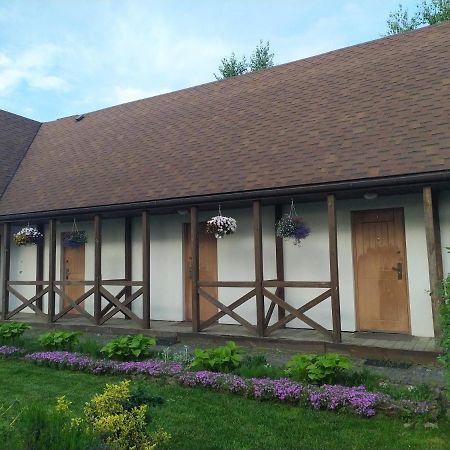 House Of Vitaliy Potjayiv Exteriör bild